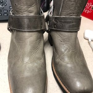 Freebird Whiskey Stone Boots Size 9